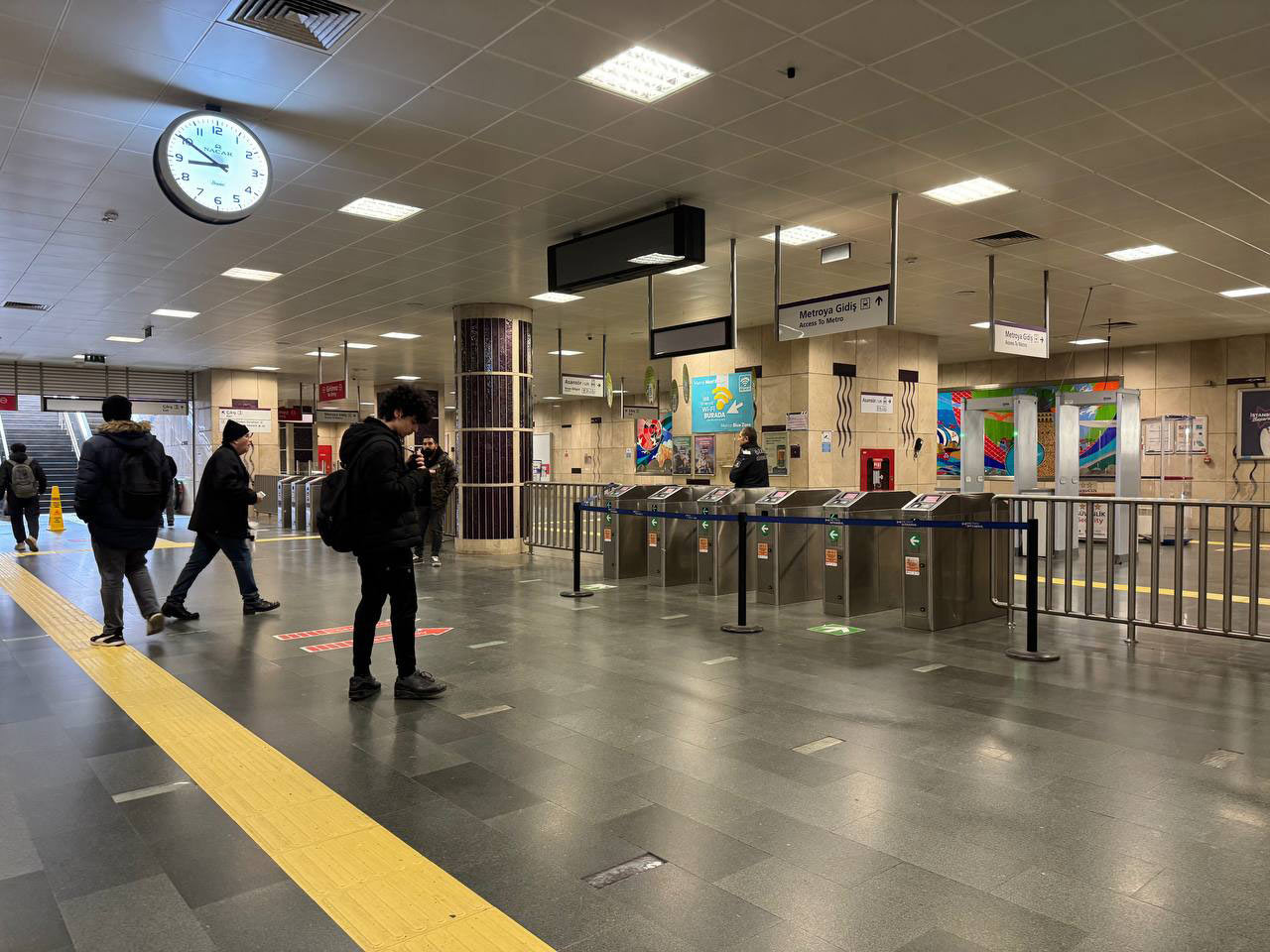 Istanbul Metro Istasyonu 07032024 Aa (1)