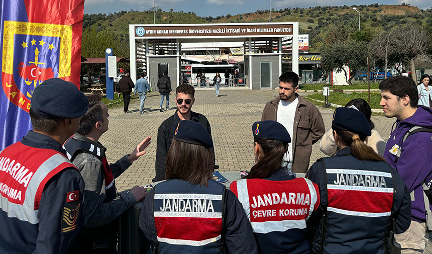 Jandarmadan Universite Ogrencilerine Farkindalik Egitimi 16Mart2024 (2)