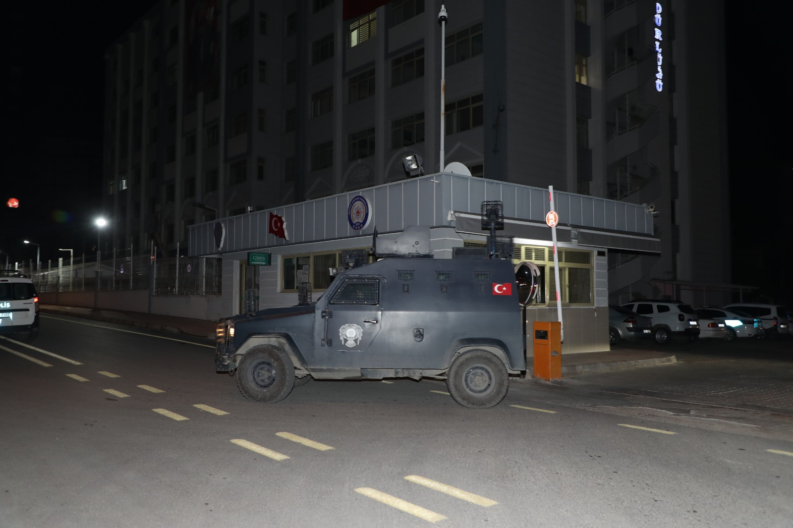Mersin Emniyet Pkk Operasyonu 19032024 Dha 3