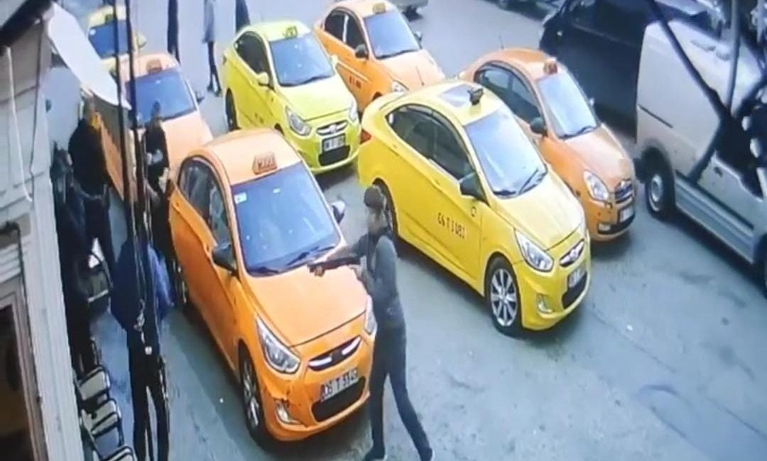 Taksi Duragında Dehset