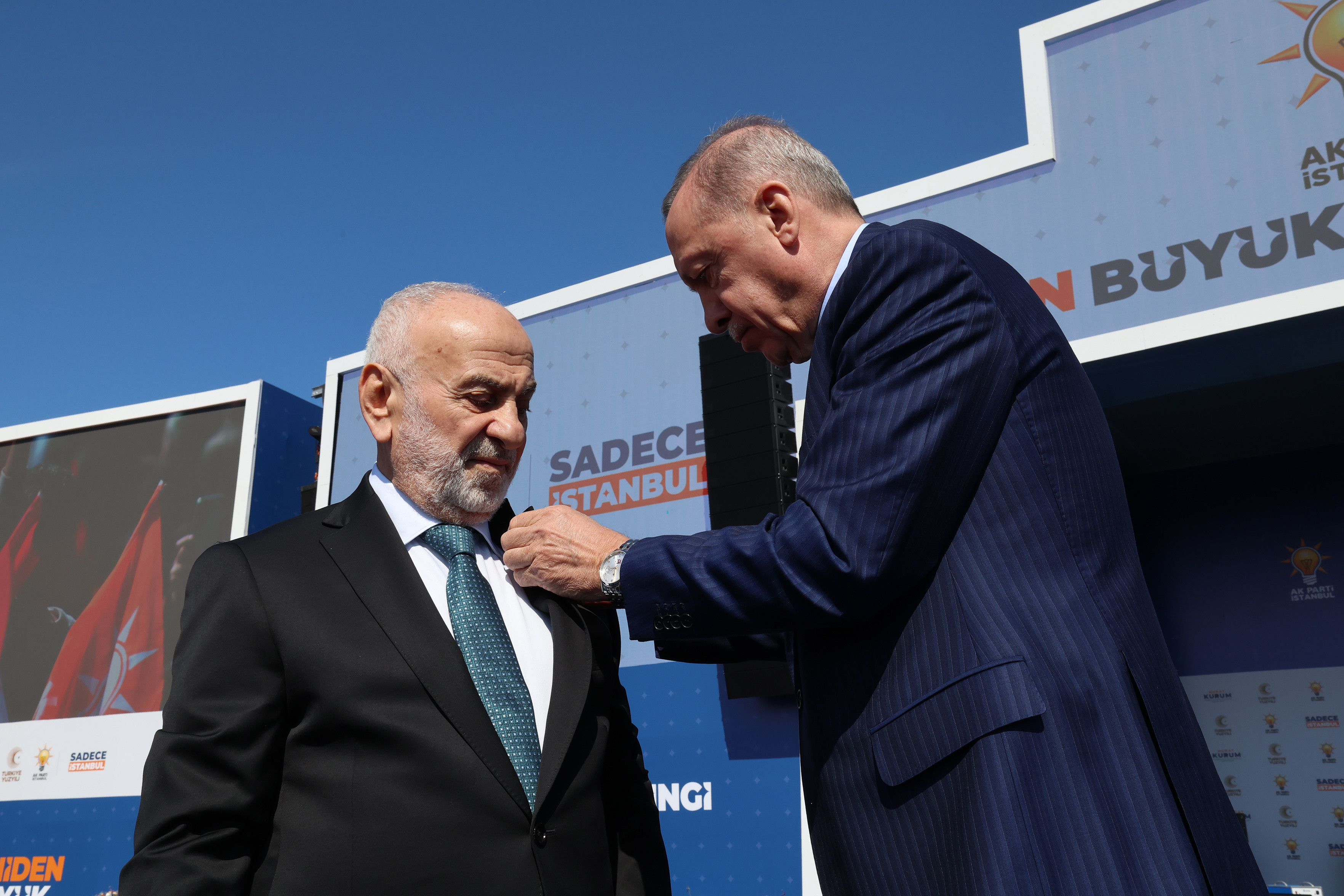 Yeniden Refah Suat Pamukcu Rozet 24032024 Aa1