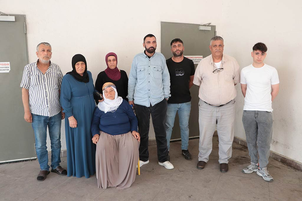 Adana Hirsiz Yoneticiyi Bicakladi 23042024 Iha (4)