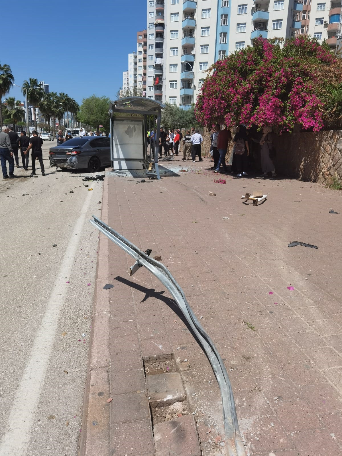 Adana Otomobil Duraga Daldi 16042024 Dha 3