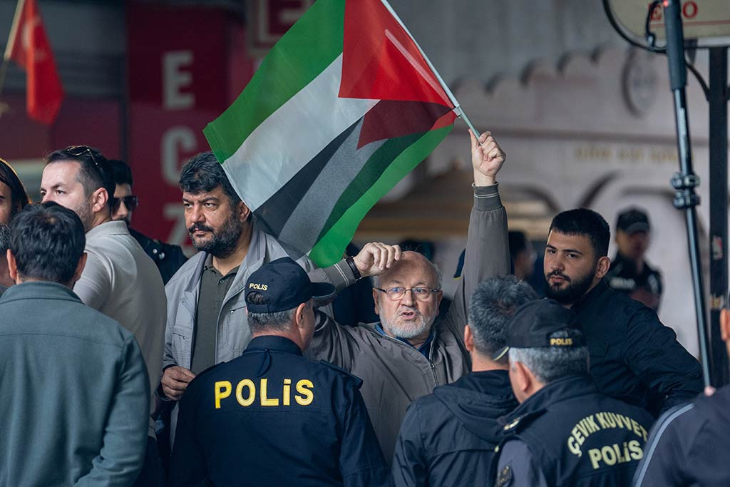 Almanya Cumhurbaskani Frank Walter Steinmeier Protesto 24042024 Aa (1)