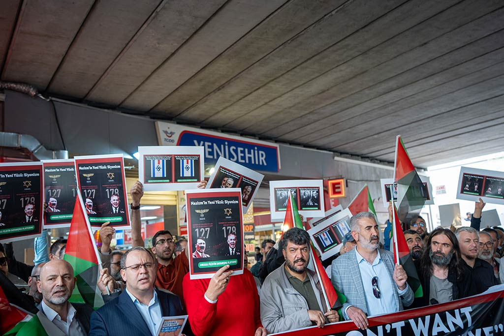 Almanya Cumhurbaskani Frank Walter Steinmeier Protesto 24042024 Aa (6)