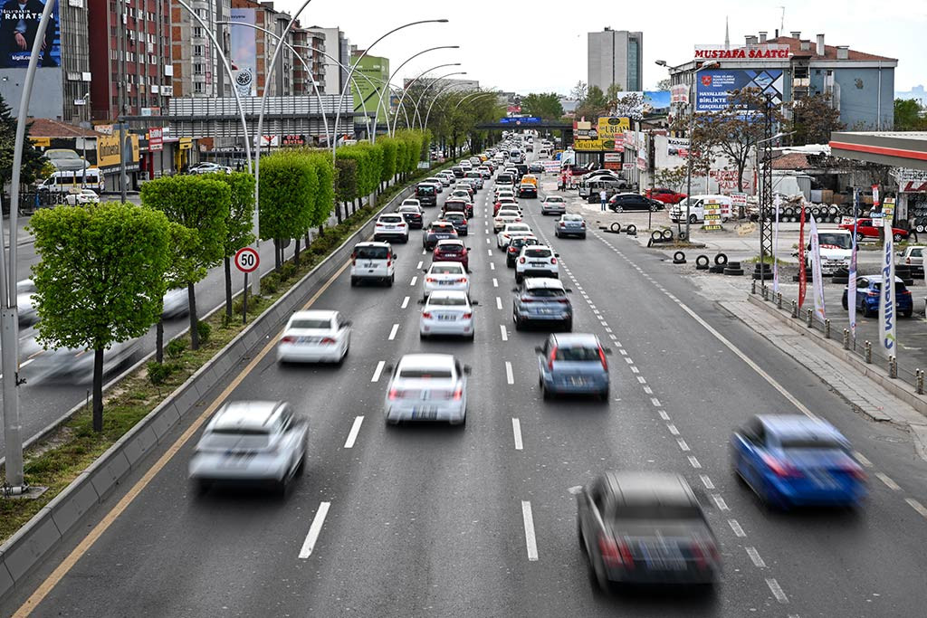 Ankara Trafik Tatil Donusu 14042024 Aa (4)