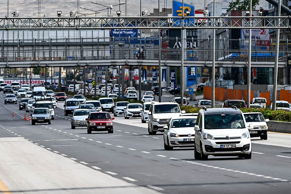 Ankara Trafik Tatil Donusu 14042024 Aa (9)