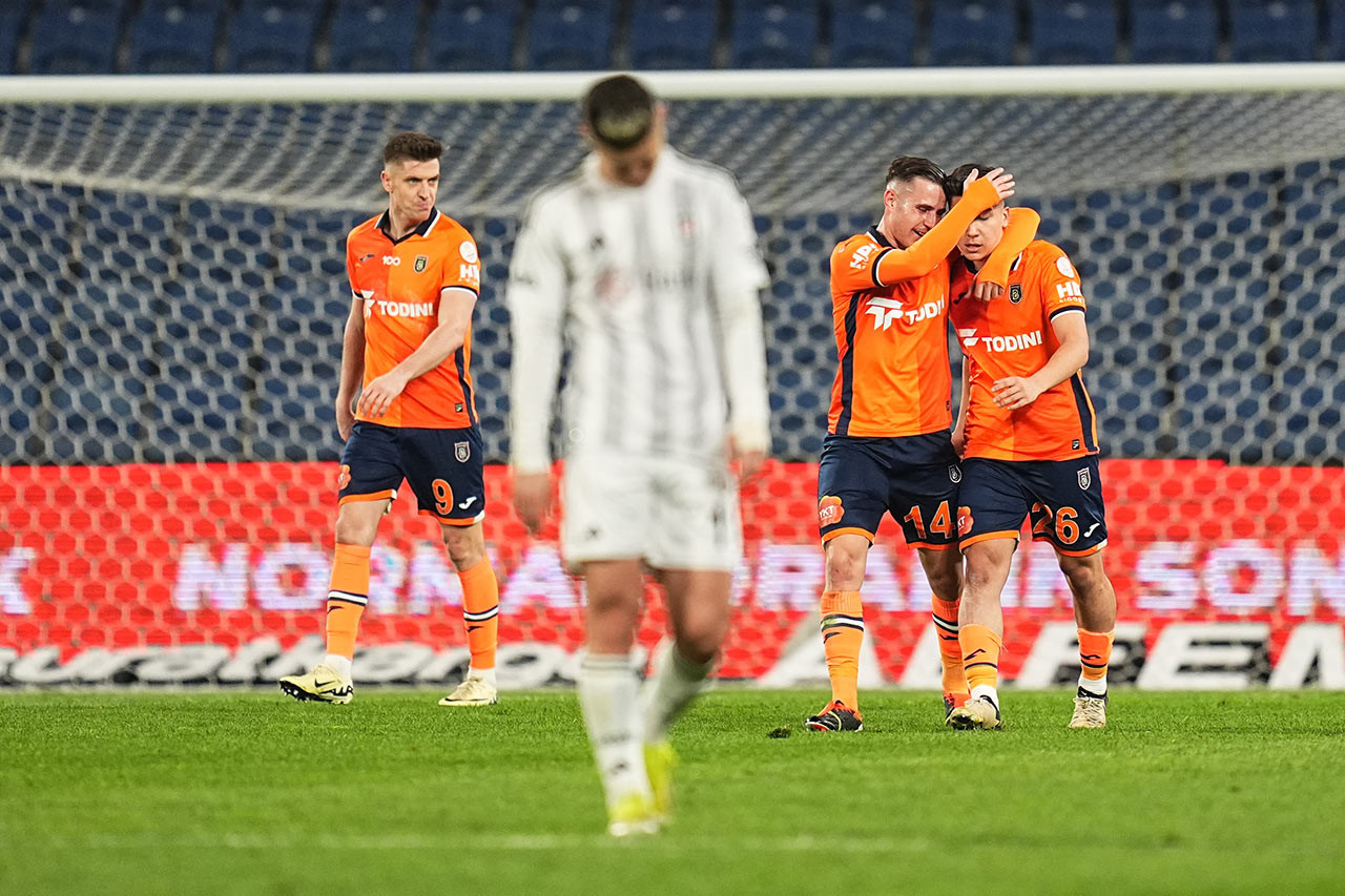 Basaksehir Gol Sevinci 04042024 Aa (4)