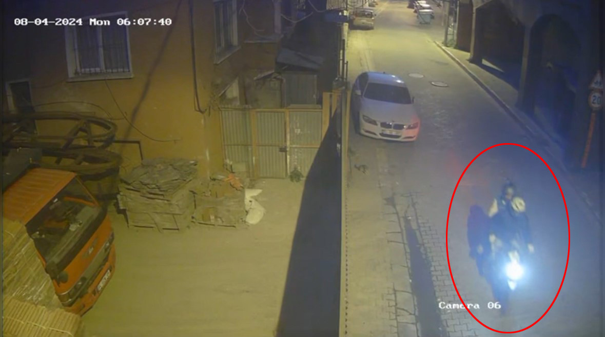 Beyoglu Binaya Ates Eden Maganda 21042024 Iha7