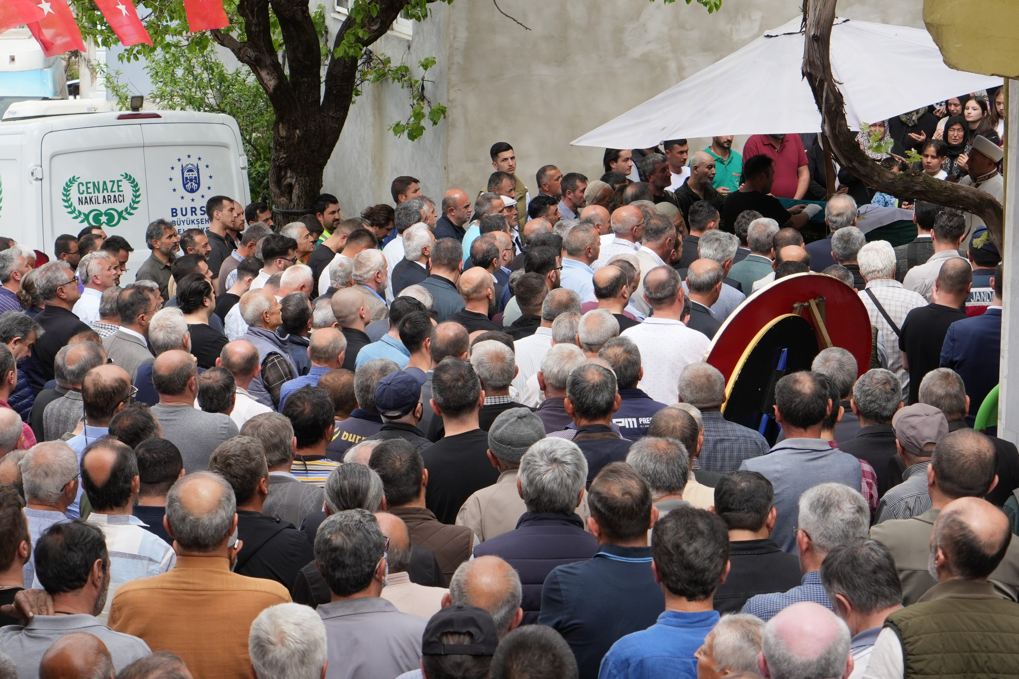 Bursa Muhtar Kalp Krizi 17042024 Iha (2)