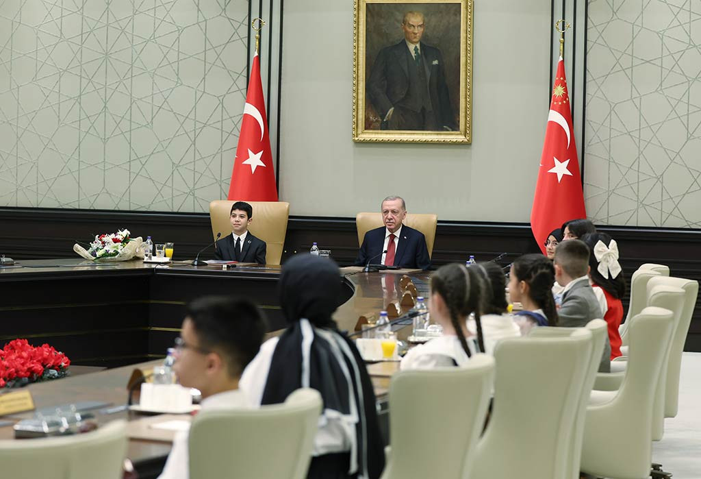 Cumhurbaskani Erdogan Cocuklar 23042024 Aa (5)