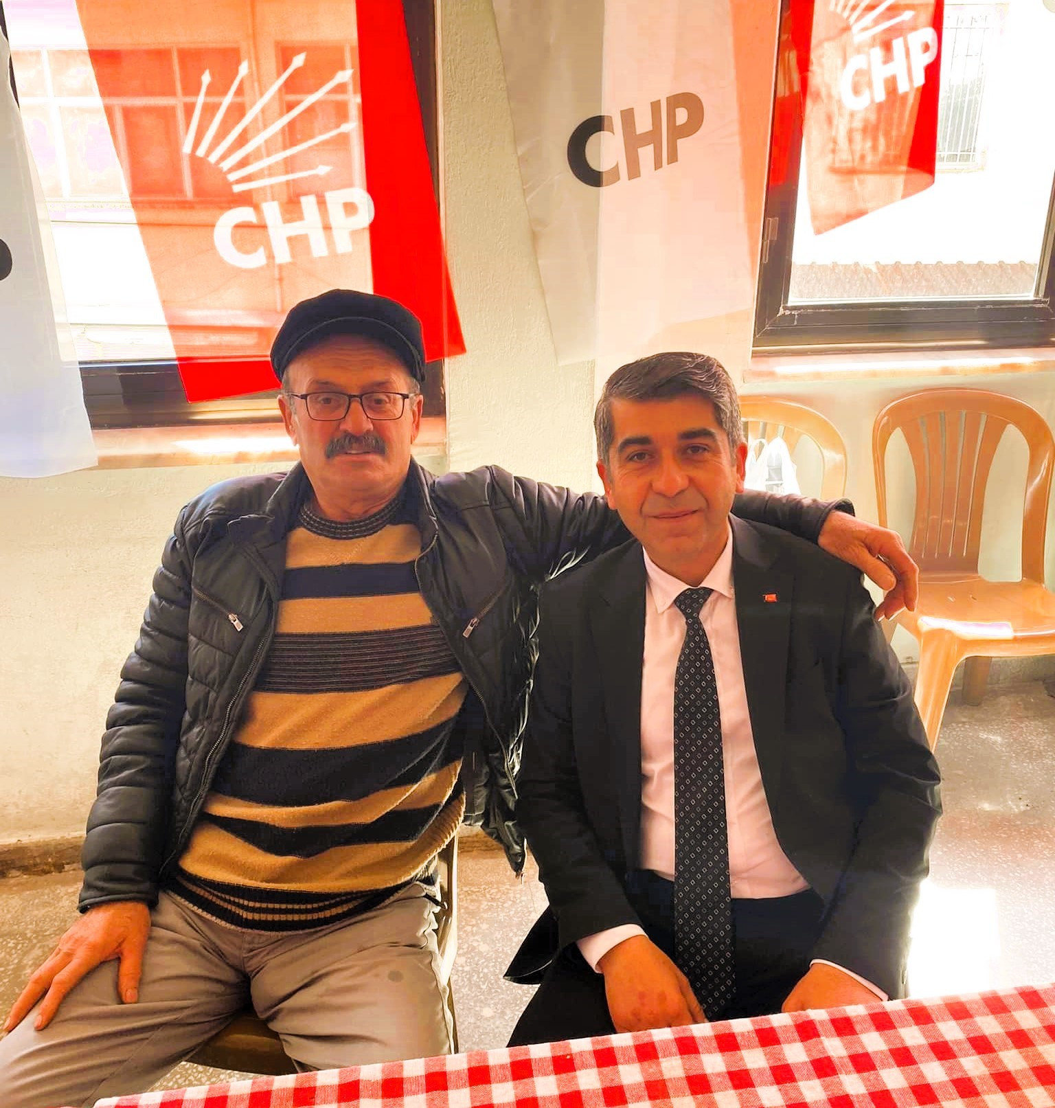 Denizli Chp Balkon Coktu 01042024 Iha4