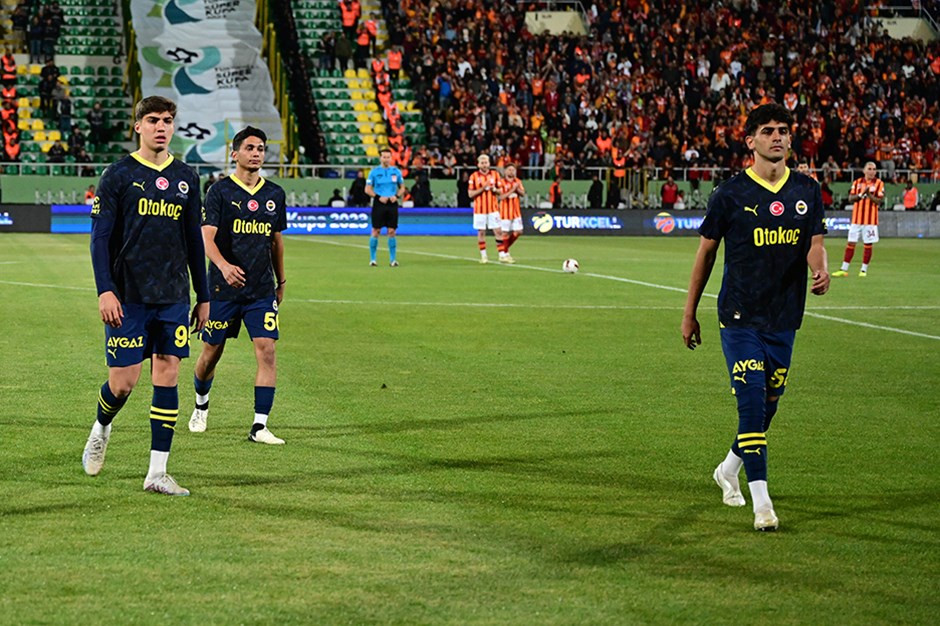 Fenerbahçeçekildi
