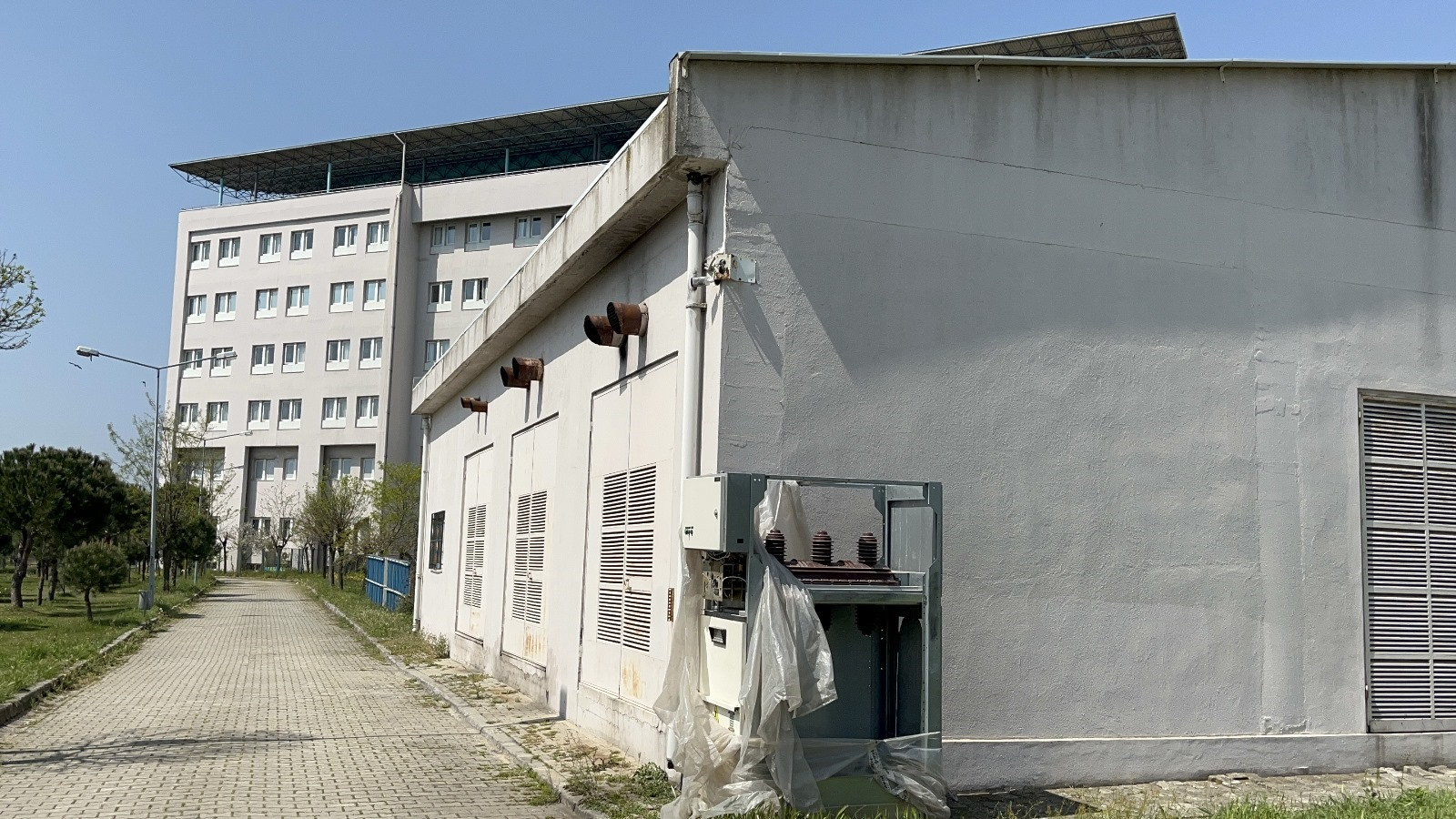 Hirsizlar Elektrik Kablolarini Caldi Yo 38350 (1)