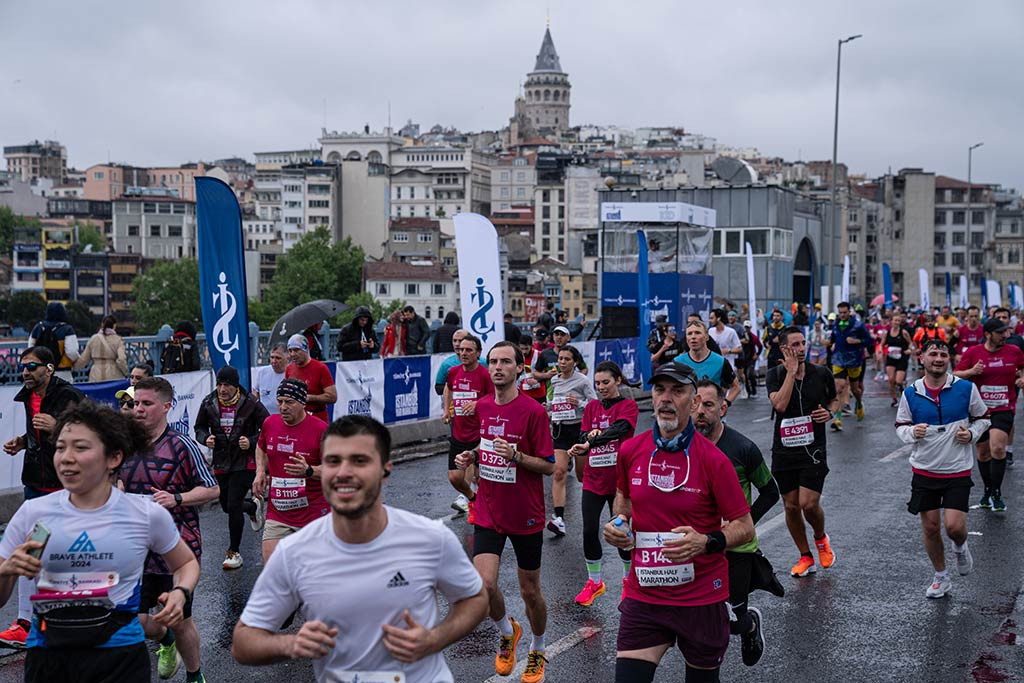 Is Bankasi Maraton 28042024 Aa (25)