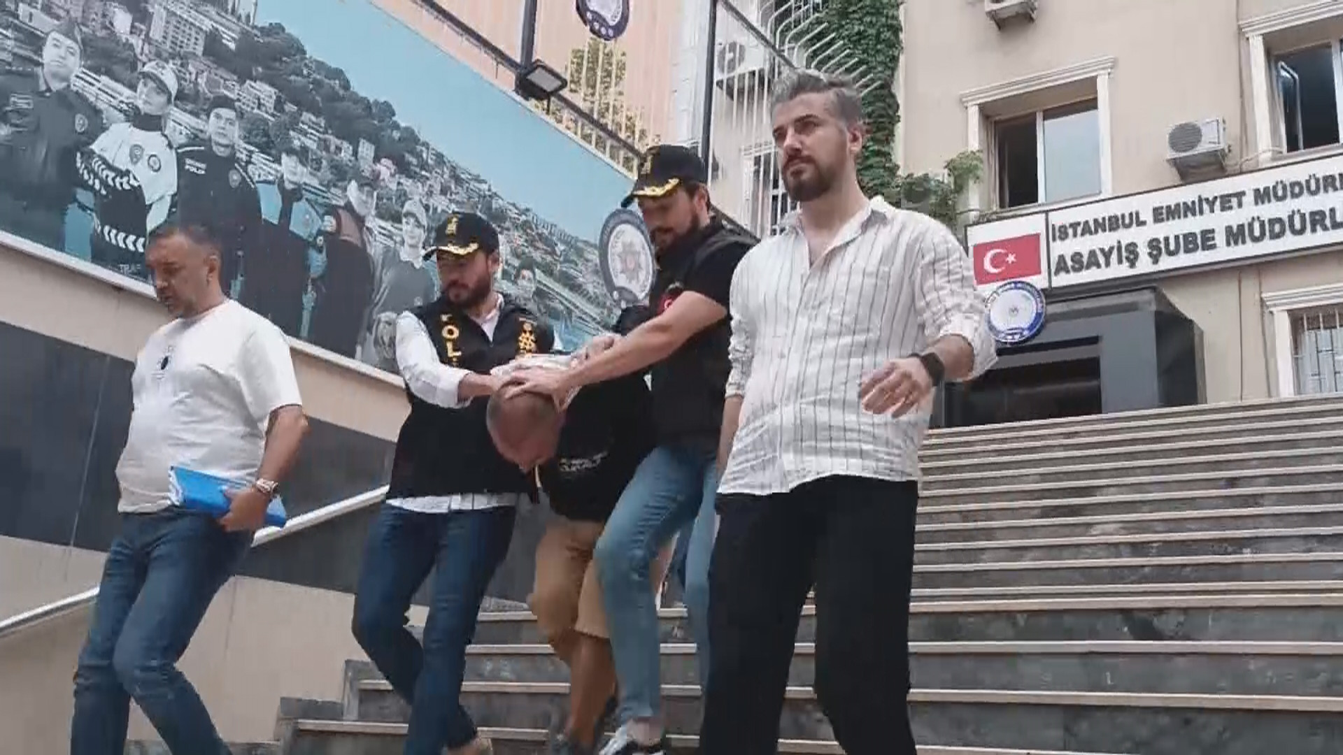 Istanbul Kadikoyde Kadini 4Uncu Katta 45266 (1)