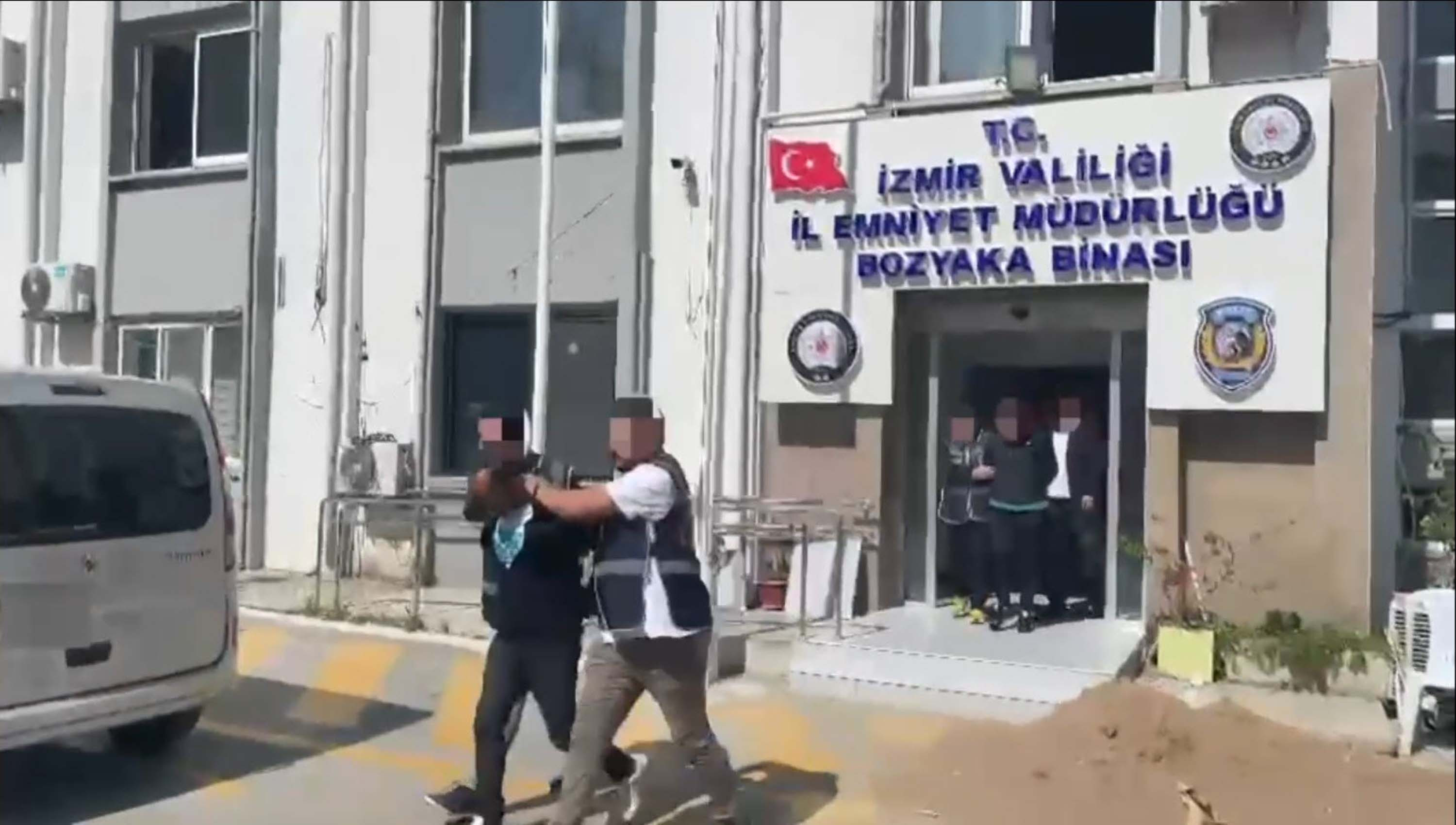 Izmir Isadami Cinayet 13042024 Dha 3