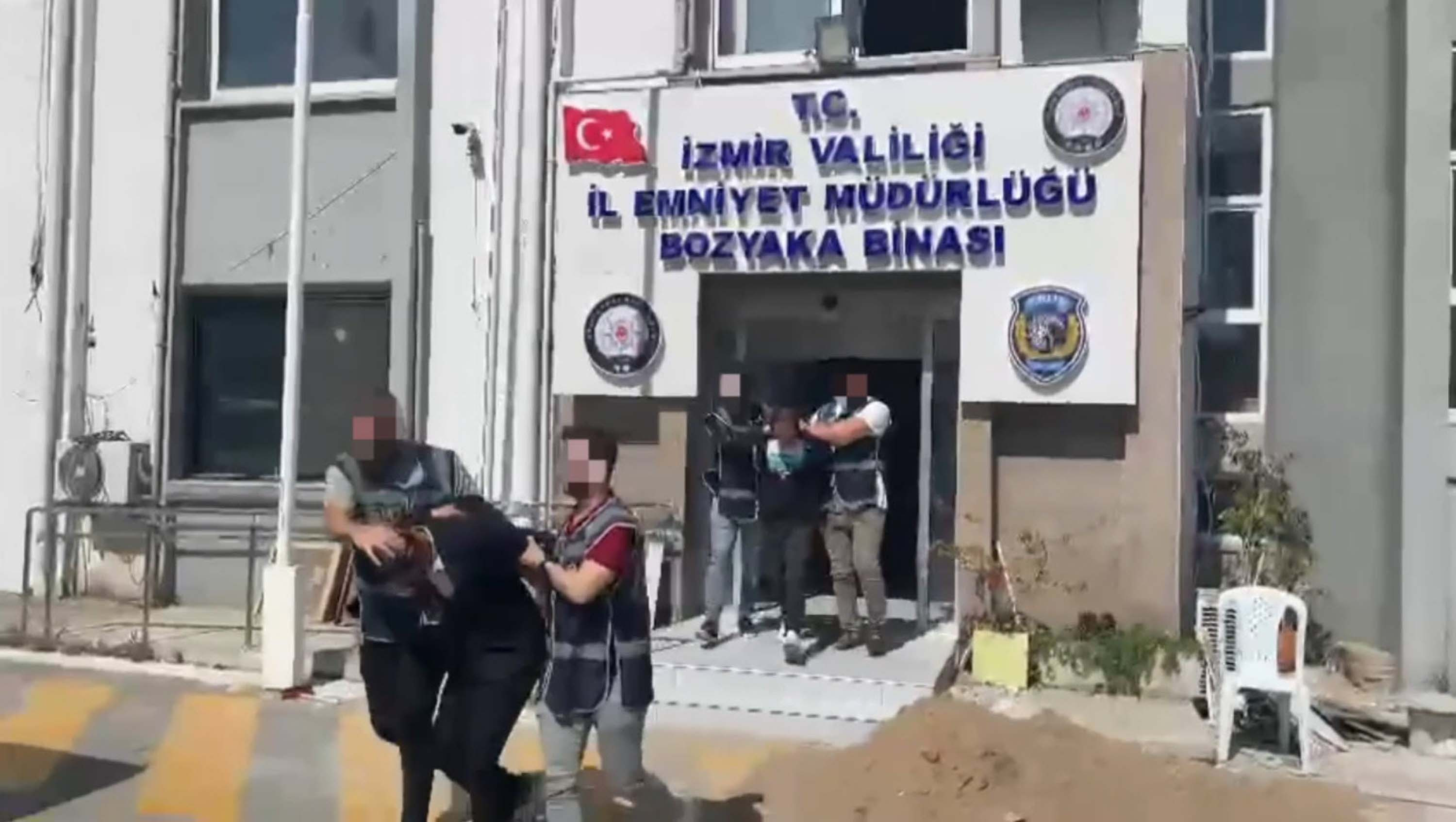Izmir Isadami Cinayet 13042024 Dha 4