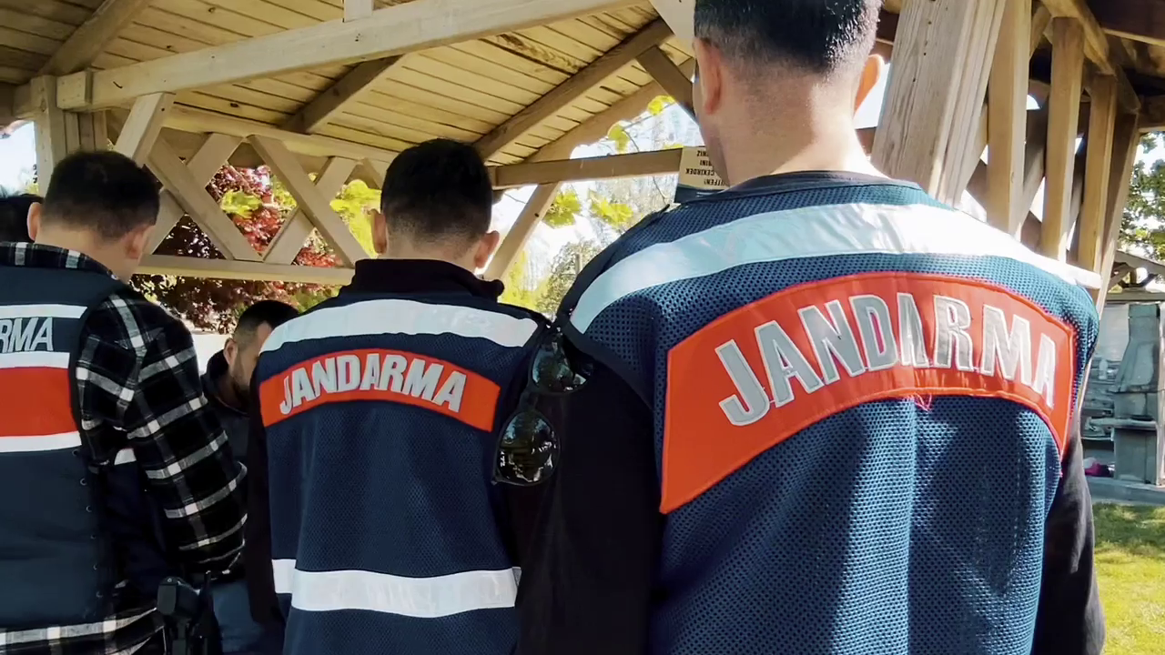 Jandarma Zipkin 8 Operasyonu 28042024 (18)