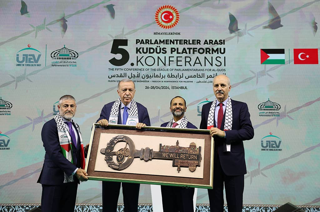 Parlamenterler Arasi Kudus Programi 26042024 Aa (26)