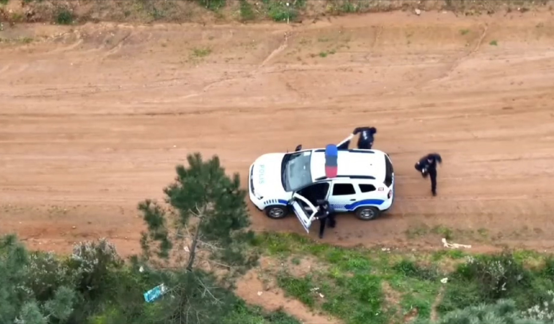 Pikachu Kaskli Uyusturucu Saticisi 13042024 Iha (4)