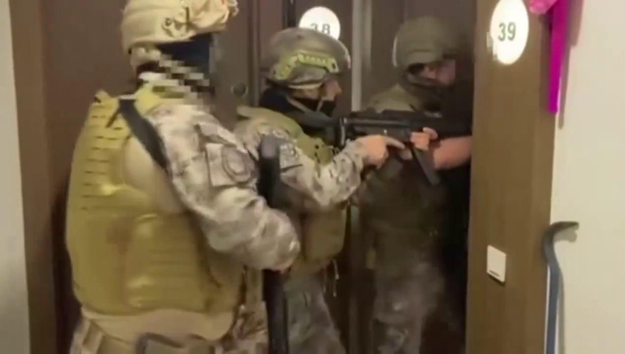 Sibergoz 31 Operasyonu 17042024 (8)