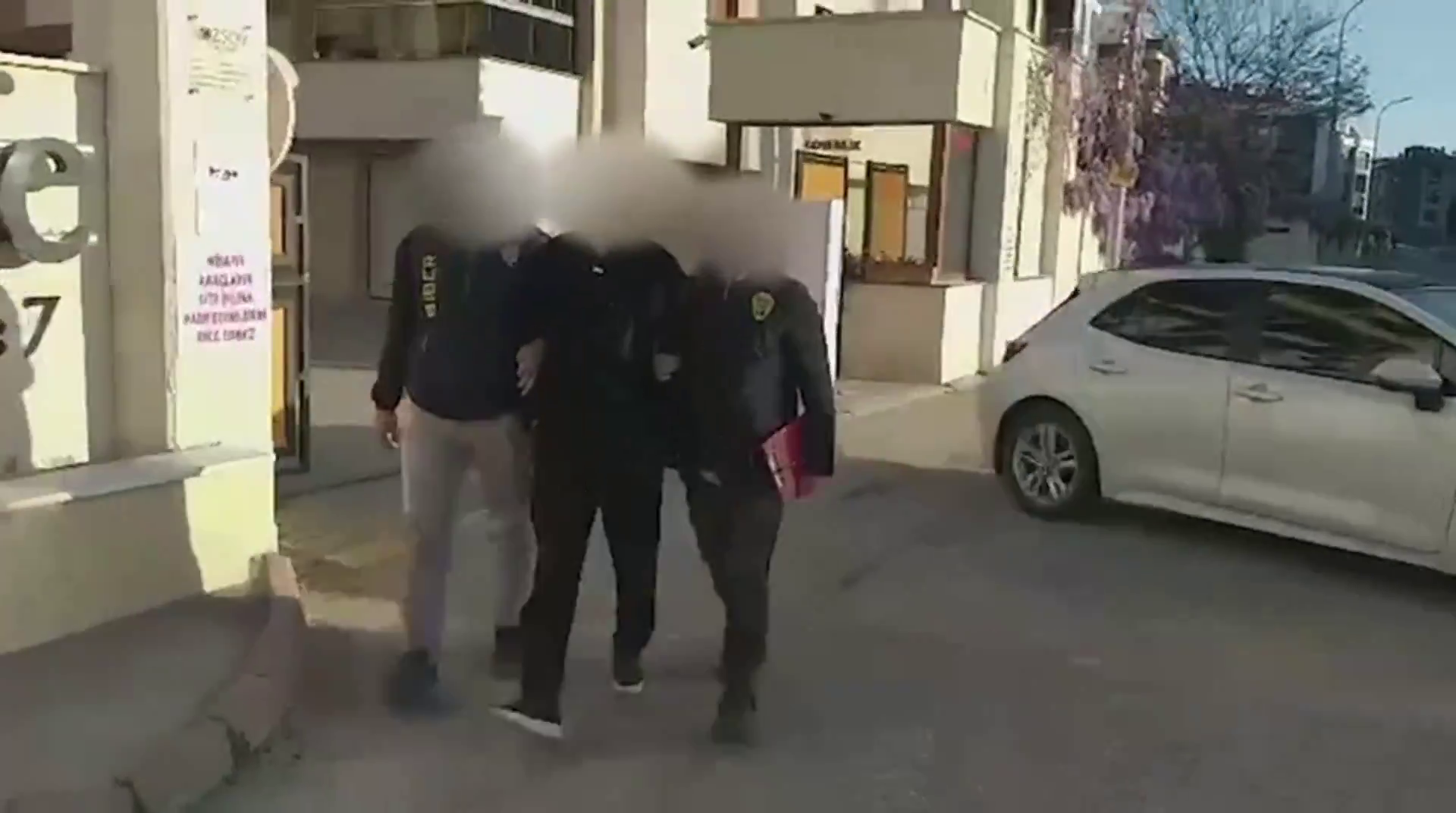 Sibergoz 32 Operasyonu 22042024 (9)
