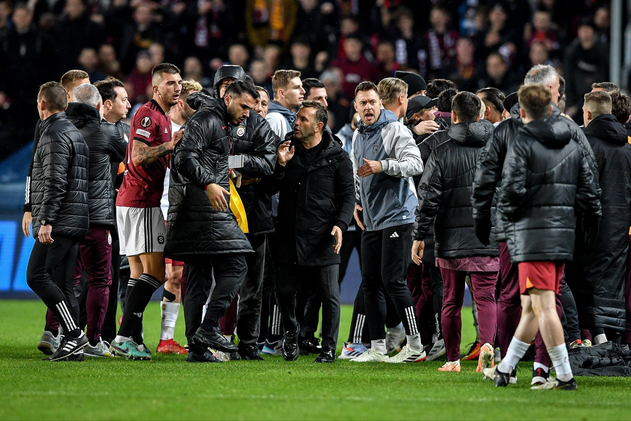 Sparta Prag Okan Buruk 12042024 1