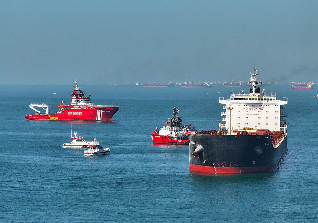 A A 20240507 34485113 34485109 I S T A N B U L B O G A Z I N D A G E M I T R A F I G I G E C I C I O L A R A K D U R D U R U L D U