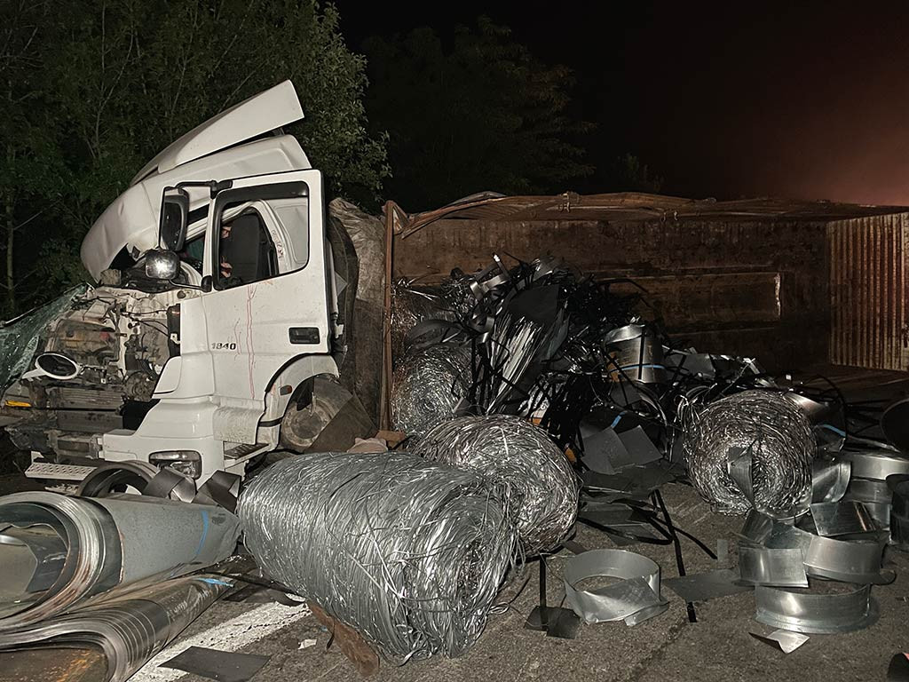 Adana Tir Demir Borular 12052024 Iha (12)