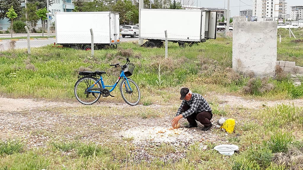 Aksaray Ayakkabi Tamircisi 03052024 Iha (6)