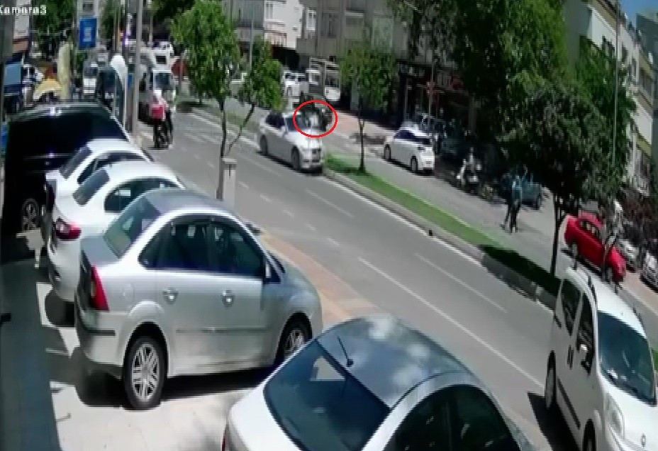Antalya Baba Oglunu Cekerken Kaza Oldu 08052024 Iha5