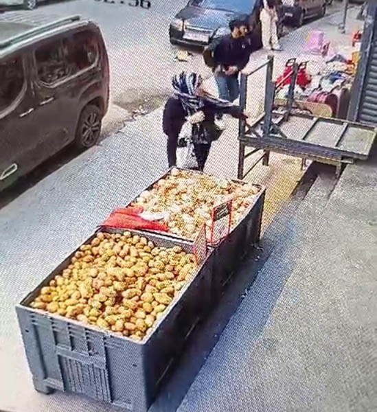 Esenyurt Alisveris Kari Koca Saldiri 13052024 Iha2