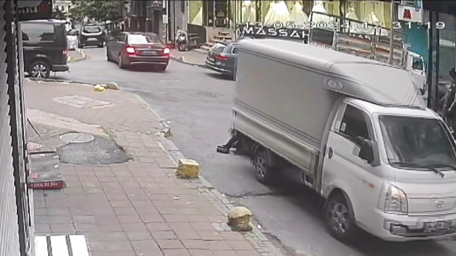 Fatih Kamyonet Kaza 14052024 Dha4