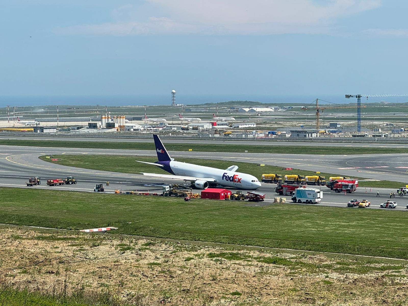 Fedex Ucagi Istanbul Havalimani Pist 09052024 1
