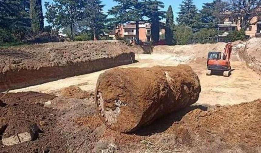 Italy 24Press Italya Bomba2