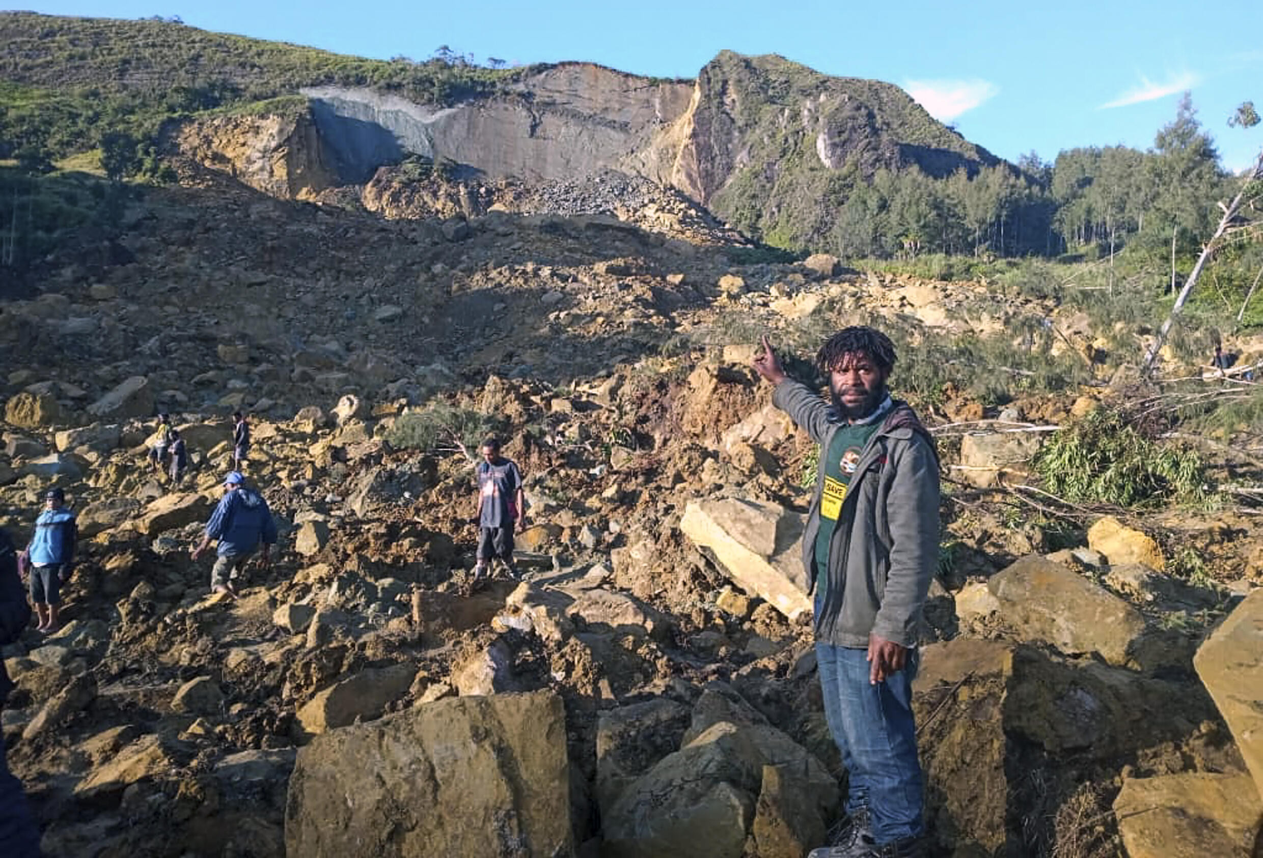 Papua Yeni Gine Heyelan 2000 Olu 27062024 11