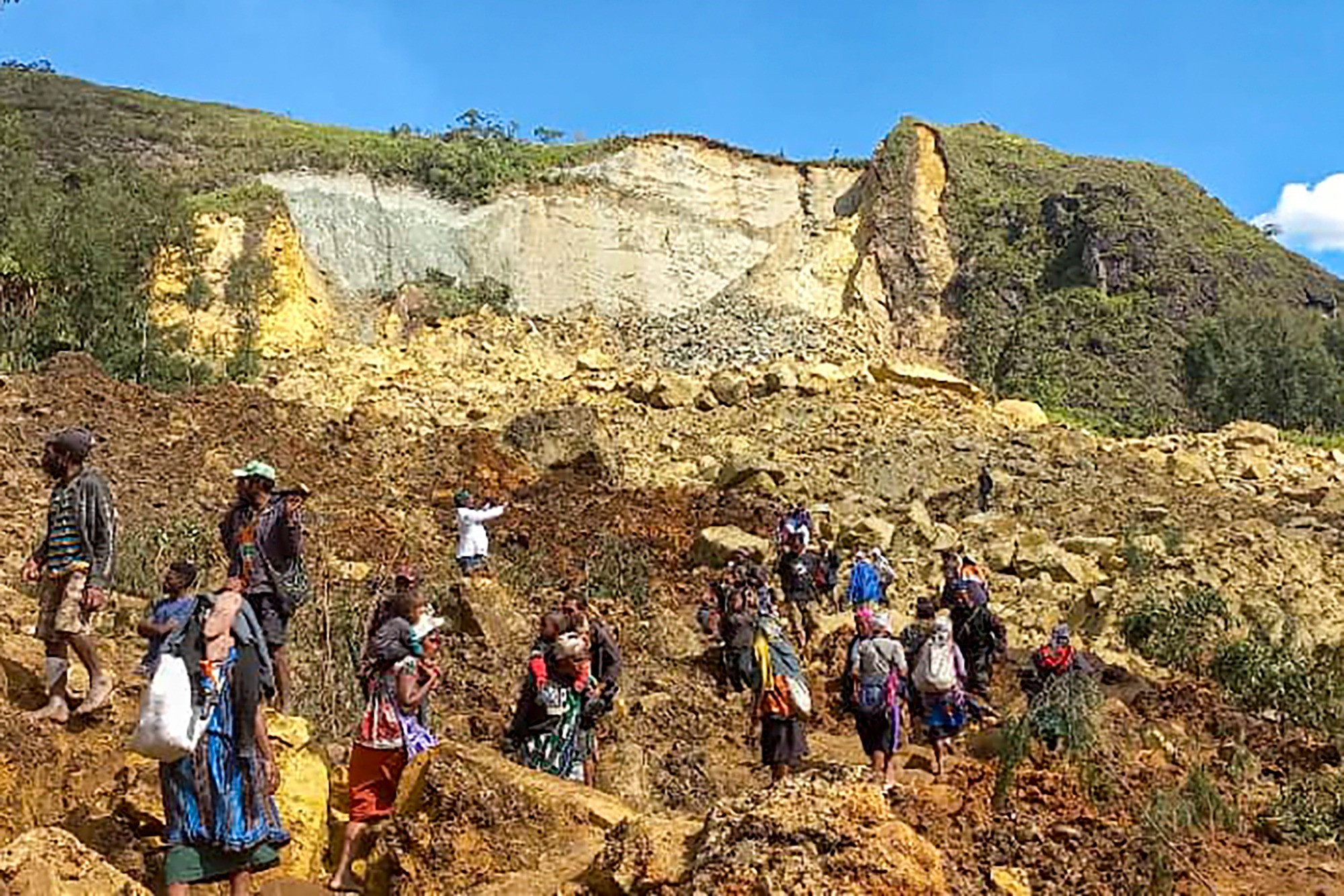 Papua Yeni Gine Heyelan 2000 Olu 27062024 4