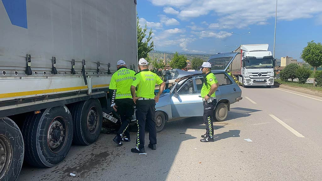 Tokat Tir Otomobil Kaza 15052024 Iha3