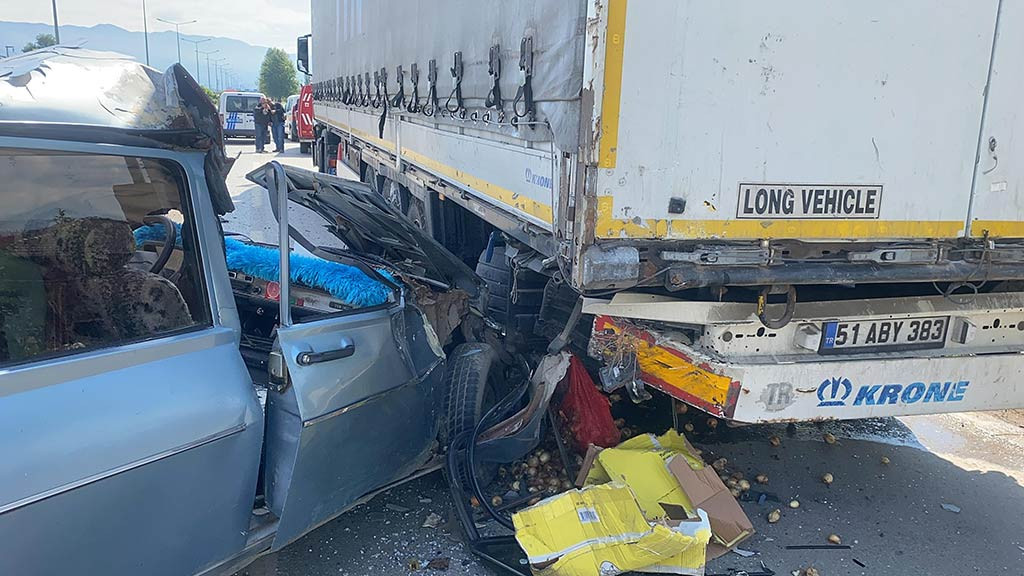 Tokat Tir Otomobil Kaza 15052024 Iha5