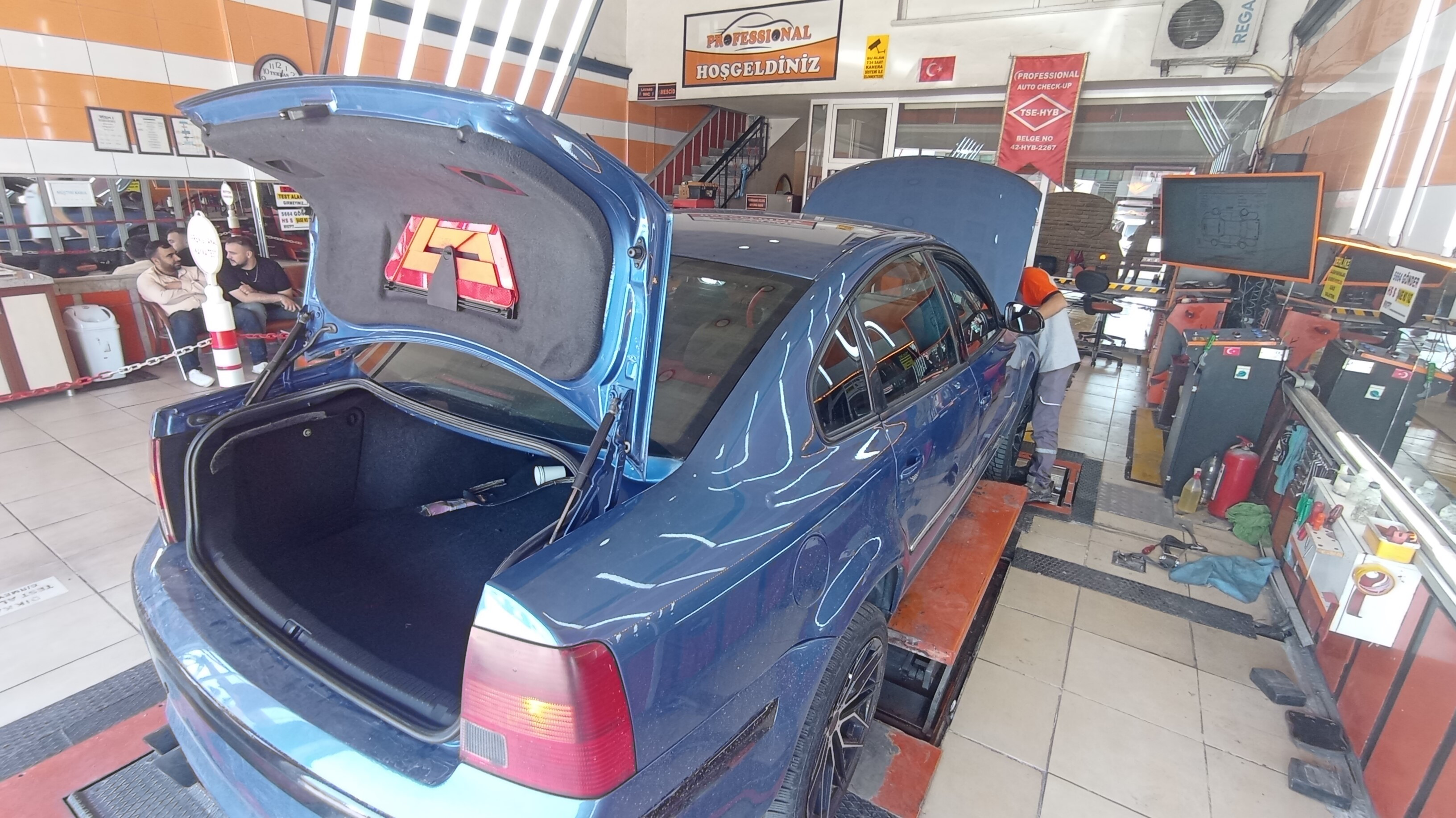 A W224641 01