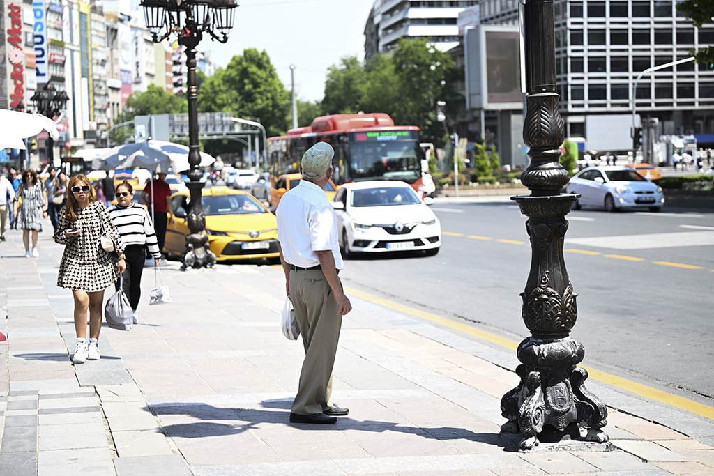 Ankara Sicak Hava 04062024 Aa (3)-1