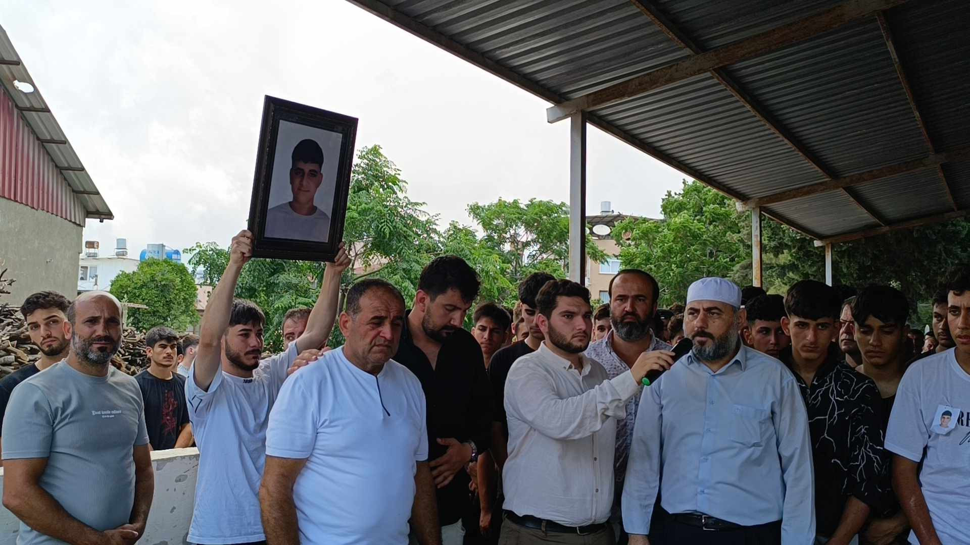 Hatay Sokak Kopegine Carpan Motosikletli Oldu 10062024 Aa (2)
