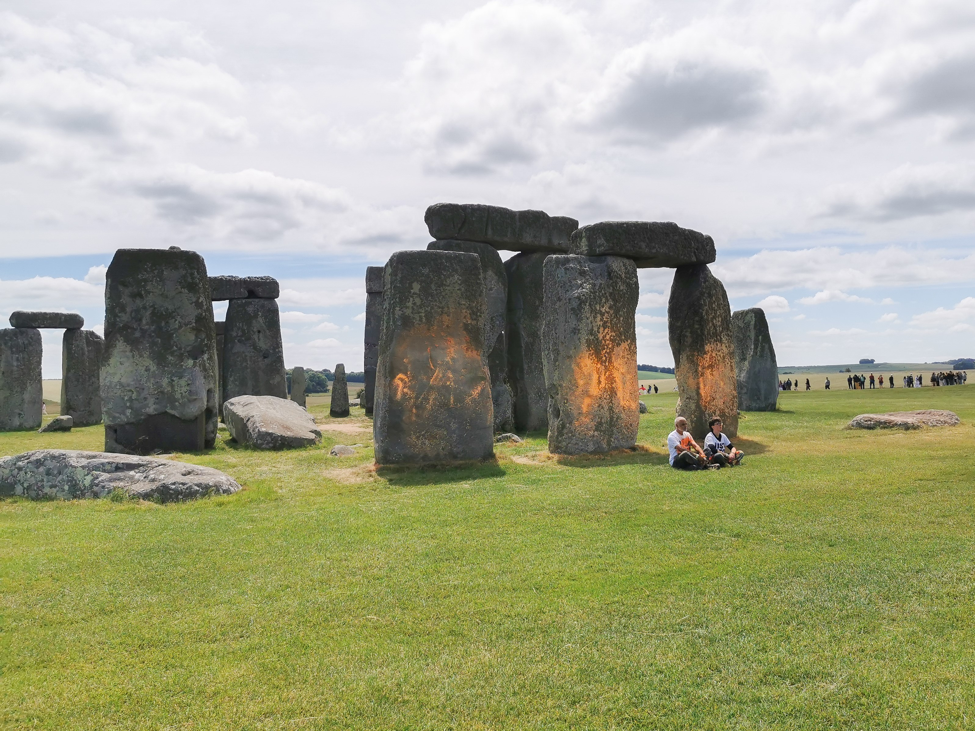 Ingiltere Cevreciler Stonehenge Boyadi 19062024 Iha2