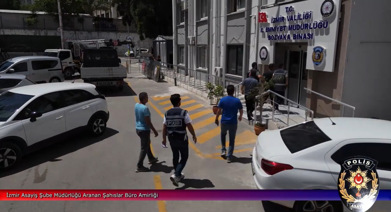 Izmir Suc Makinesi Bir 4 Haziran