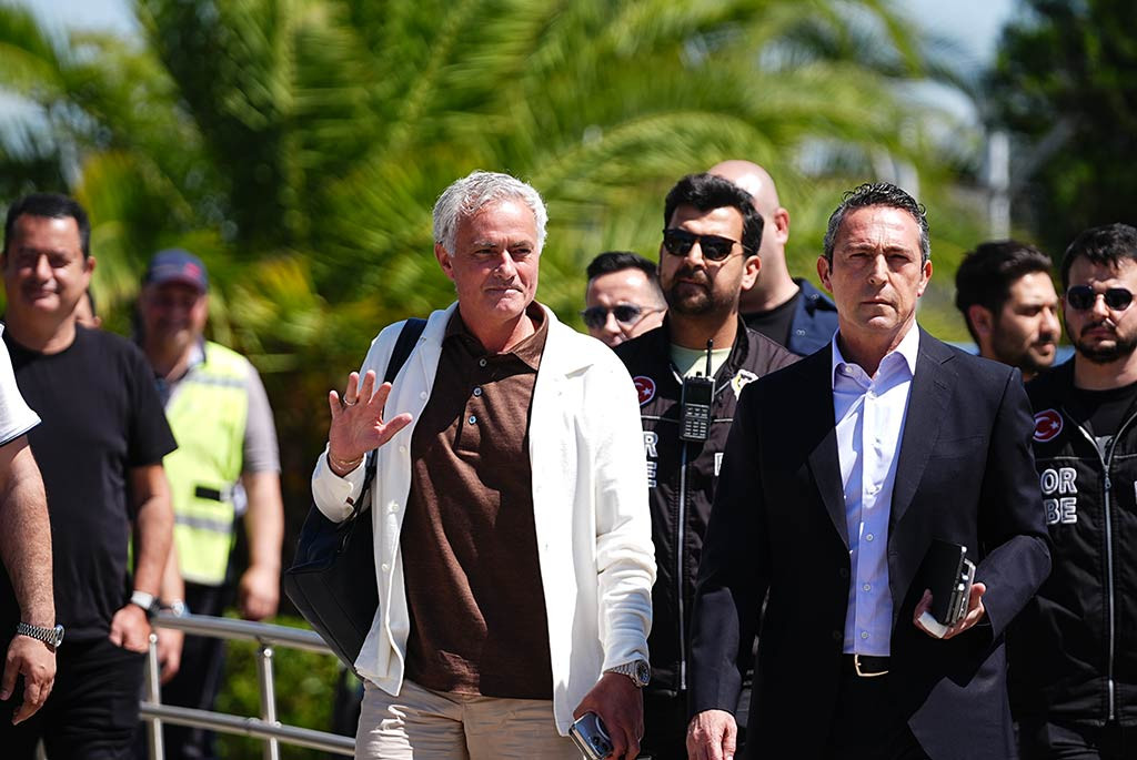 Jose Mourinho Istanbulda 02062024 Aa (11)