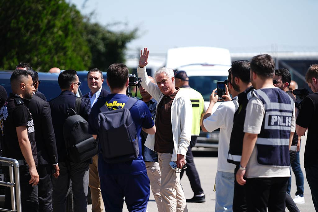 Jose Mourinho Istanbulda 02062024 Aa (14)