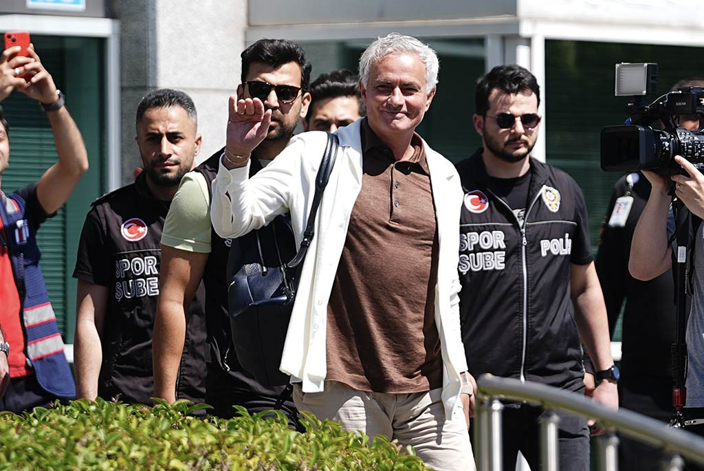 Jose Mourinho Istanbulda 02062024 Aa (18)