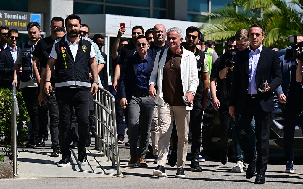 Jose Mourinho Istanbulda 02062024 Aa (2)