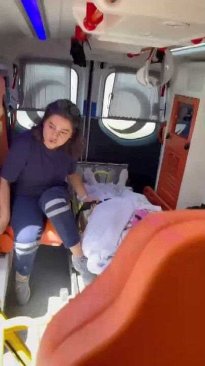 Kadikoy Ambulans Kontrol Motosikletli 11062024 Dha3